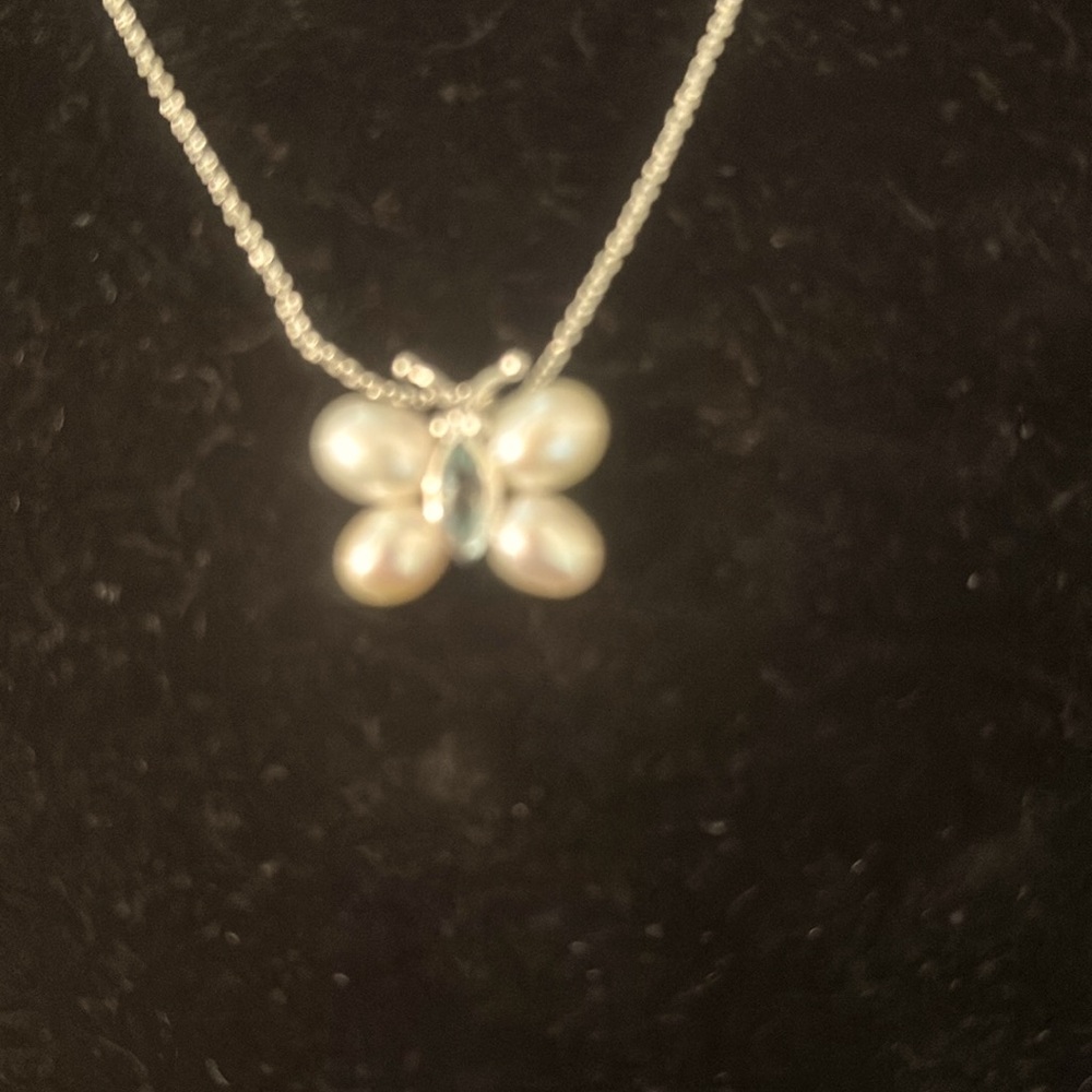 Beautiful Reals pearls, 18 inches long butterfly  Blue topaz diamond necklace